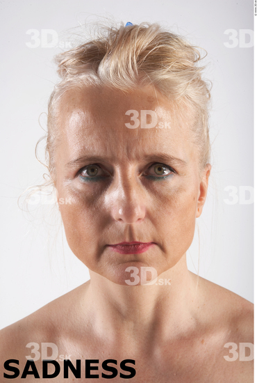 Face Emotions Woman White Average