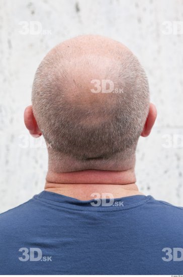 Head Man White Casual Average Bald