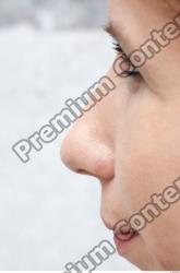 Nose Woman White Average