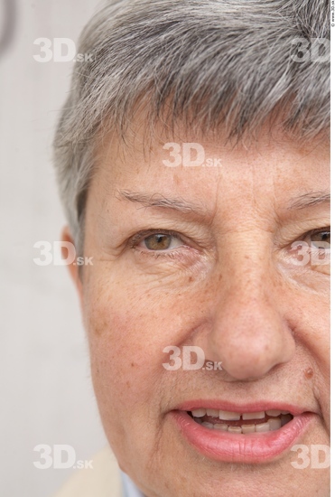 Face Woman White Average