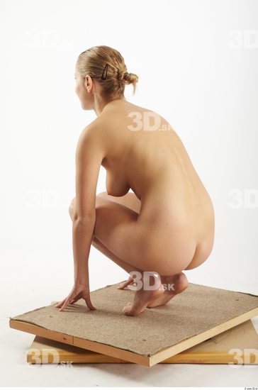 Whole Body Woman Other White Nude Average