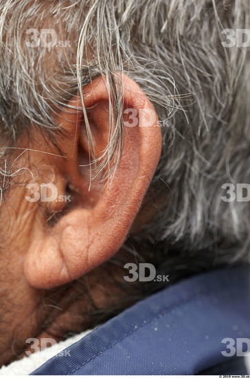 Ear Head Man Casual Average Bearded Street photo references