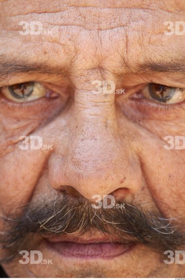 Nose Man White Average Wrinkles