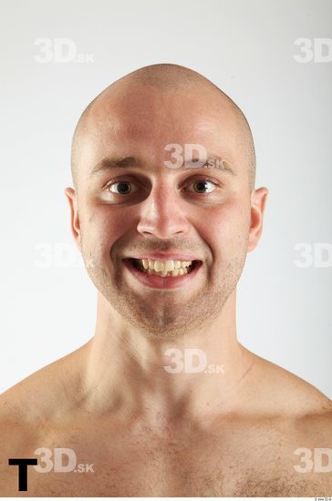 Face Phonemes Man White Average Bald