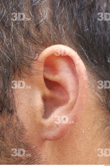 Ear Man White Slim