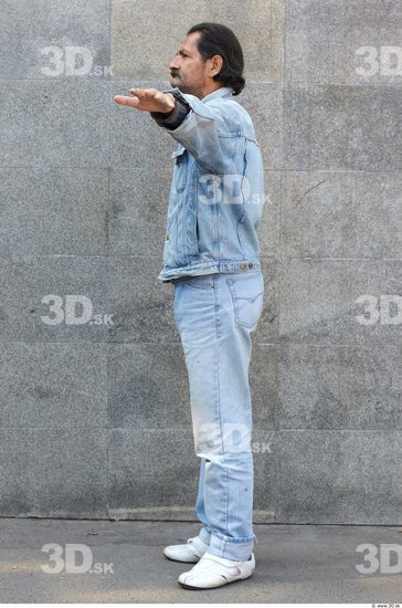 Whole Body Head Man T poses Casual Slim Average Street photo references
