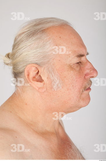 Head Man White Average Wrinkles