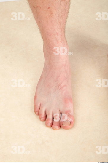 Foot Whole Body Man Casual Average Studio photo references