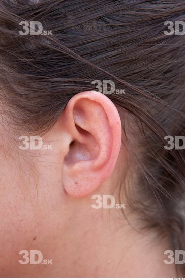 Ear Woman Casual Average Street photo references