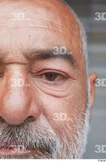 Eye Head Man Casual Average Bearded Street photo references
