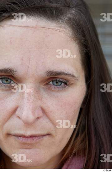 Eye Woman White Casual Average Street photo references