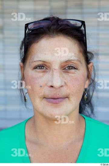 Face Head Woman White Casual Average Street photo references