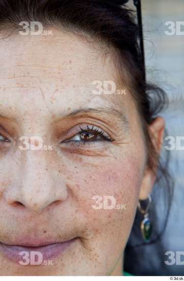 Eye Woman White Scar Casual Average Street photo references