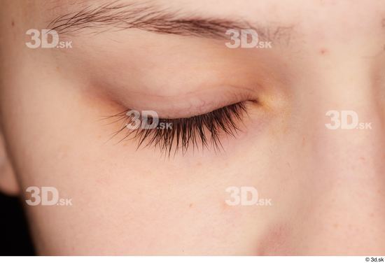 Serina Gomez eye eyelash  jpg