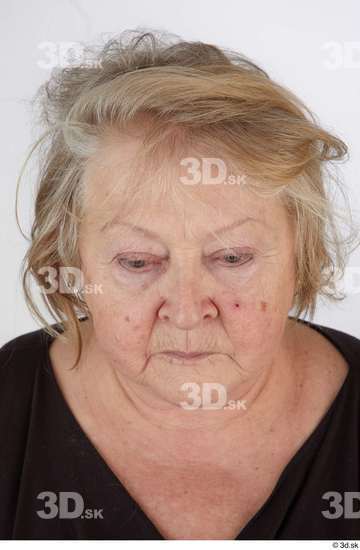 and more Head Hair Woman White Casual Overweight Street photo references