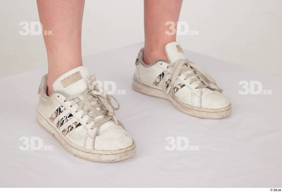 Olivia Sparkle casual foot white sneakers  jpg
