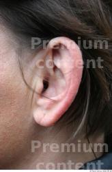 Ear Woman White Slim