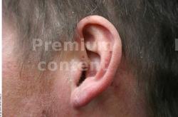 Ear Man White Average