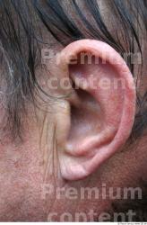 Ear Man White Average