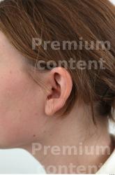 Ear Woman White Slim